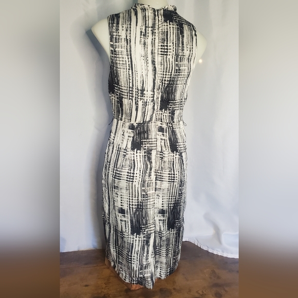 Eva Franco Revolve abstract black and white cowl neck dress lined - Picture 9 of 10